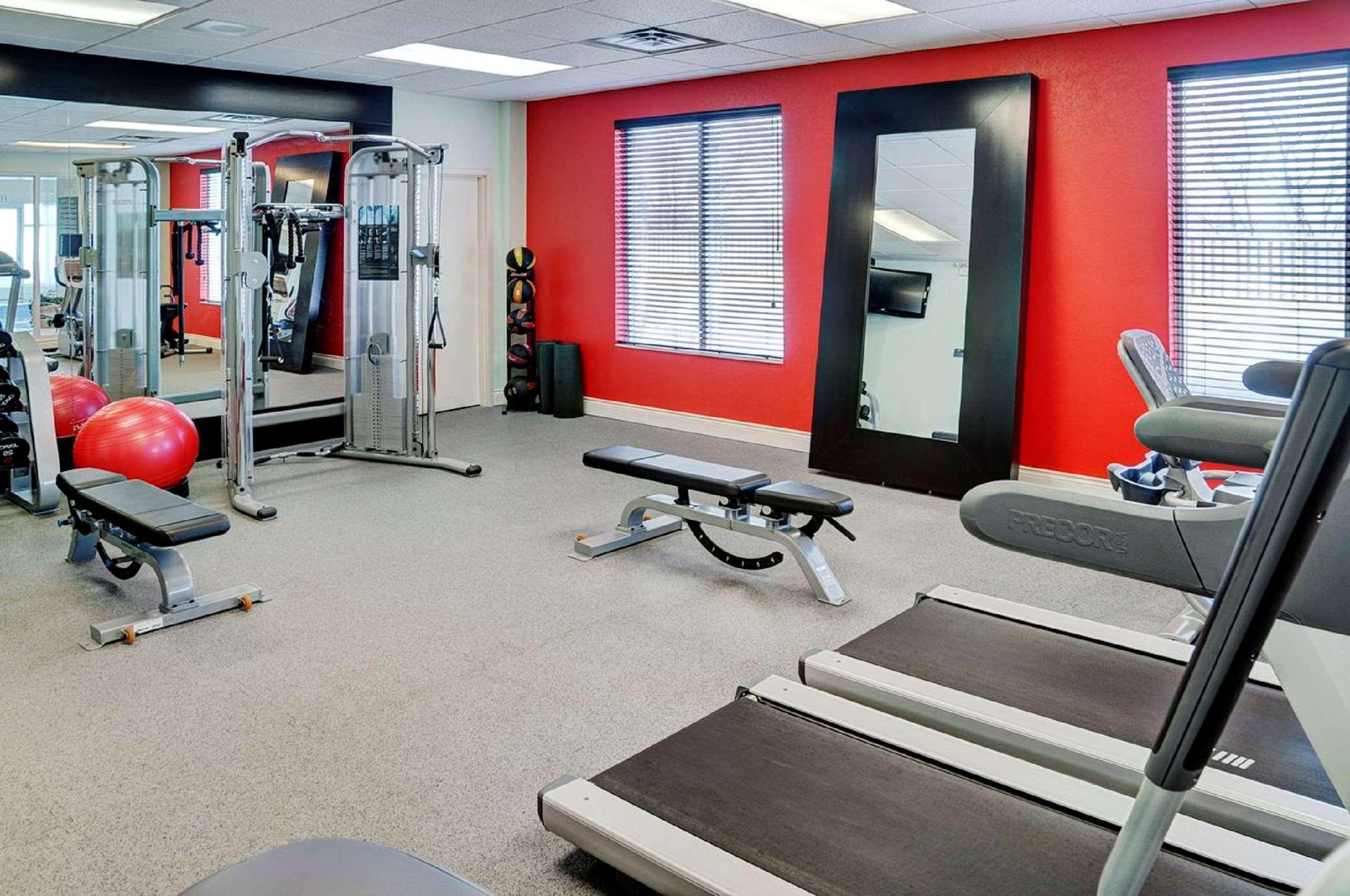 Hilton Garden Inn Kitchener/Кеймбридж Экстерьер фото