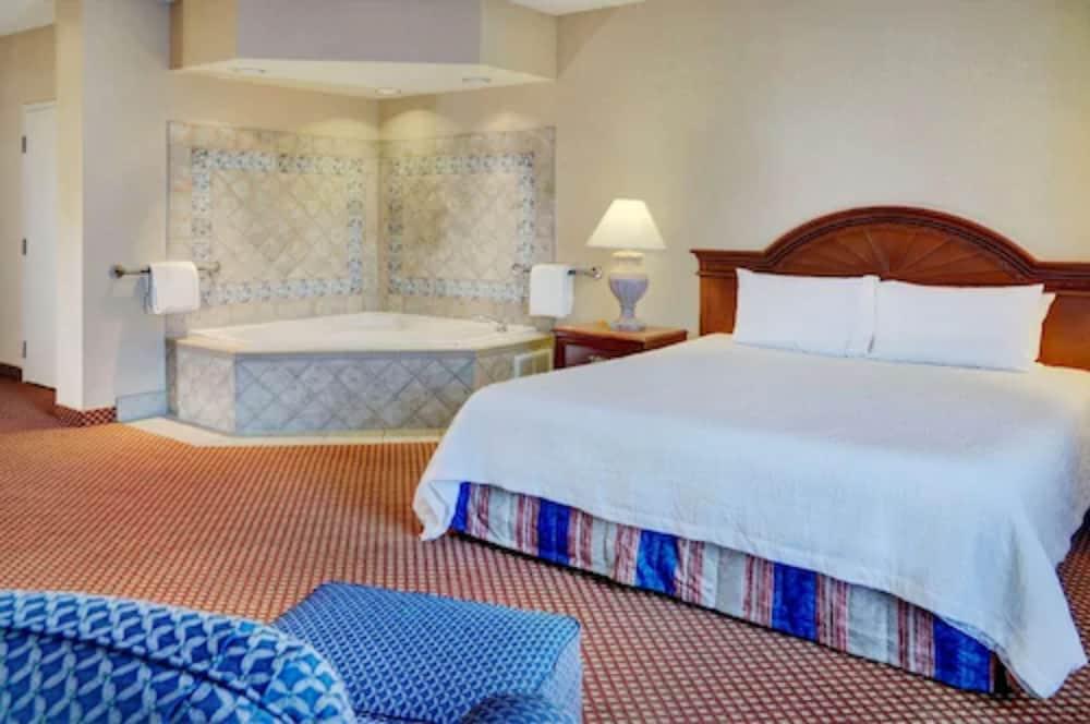 Hilton Garden Inn Kitchener/Кеймбридж Экстерьер фото