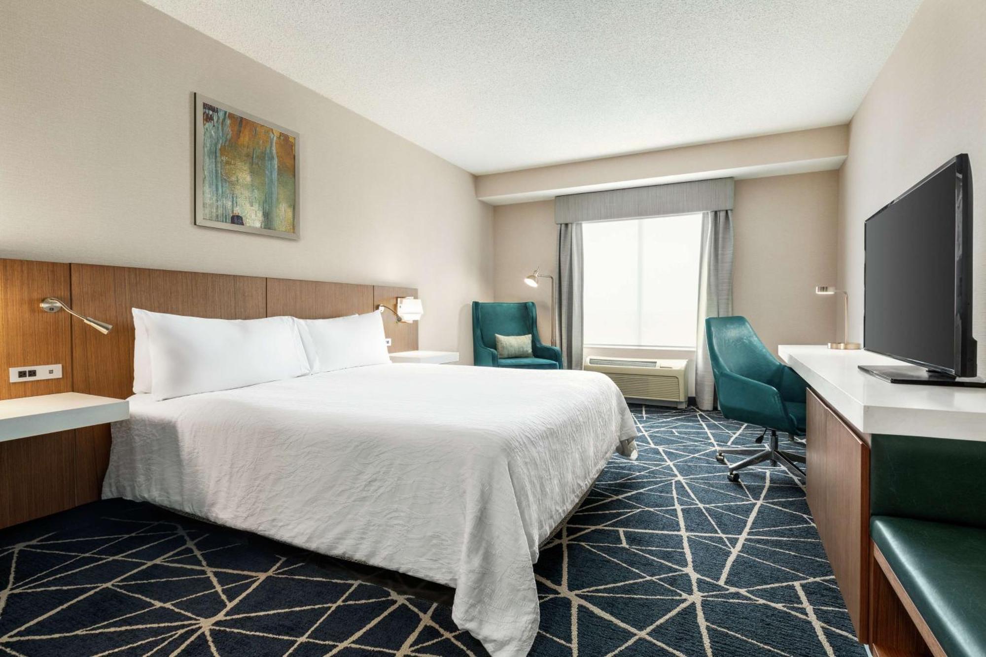 Hilton Garden Inn Kitchener/Кеймбридж Экстерьер фото